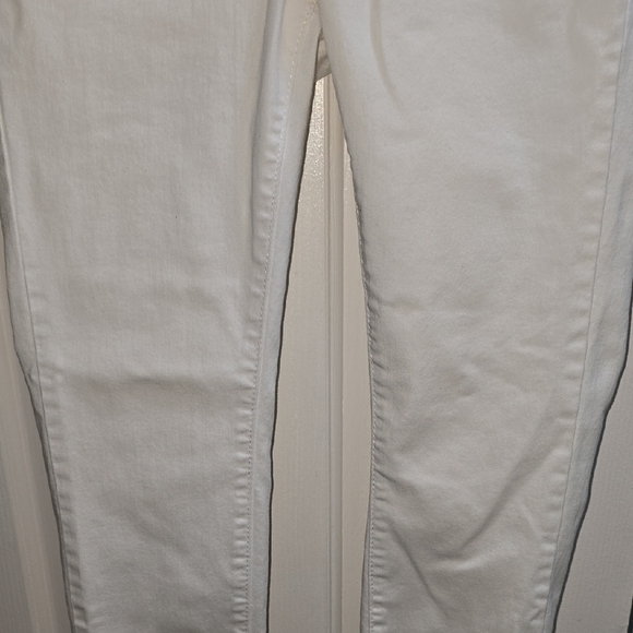White Skinny Jeans - Picture 4 of 16